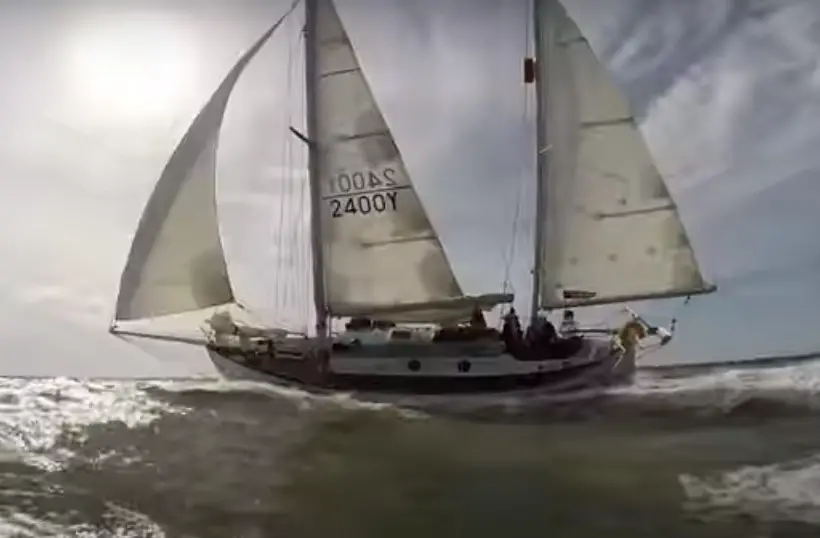 best yacht single handed sailing